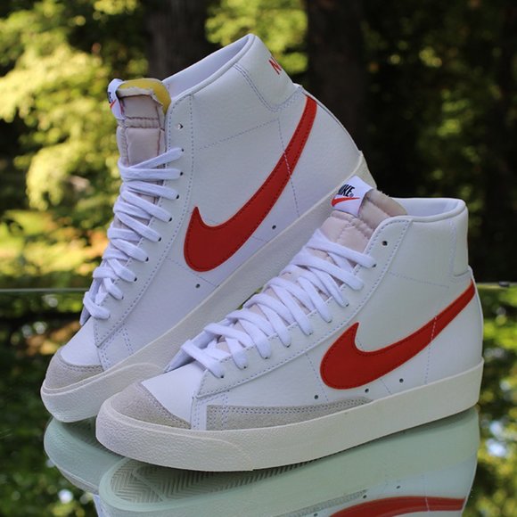 Nike Blazer Mid 77 White Bright Crimson Men's Size 8.5 - Picture 4 of 12